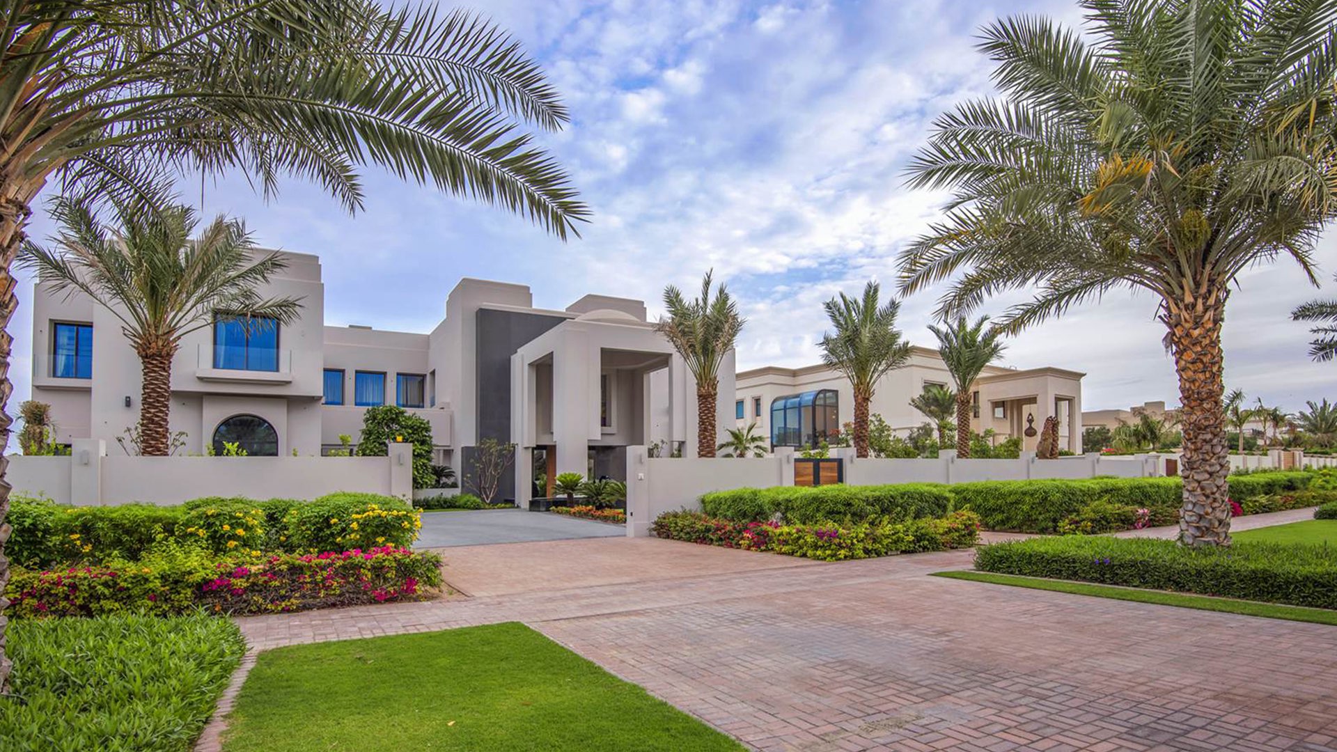 Emirate Hills